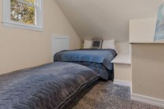 Pine Terrace Bedroom 11