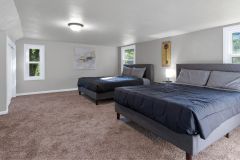 Pine Terrace Bedroom 8