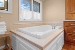 TERRAVIEW BATHROOM 4