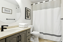 VALLEY VIEW BATHROOMS 1