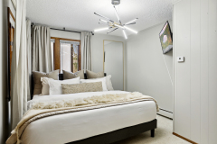 VALLEY VIEW BEDROOM 9