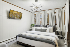 VALLEY VIEW BEDROOM 12