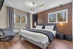 WOODED HILLS BEDROOMS 8